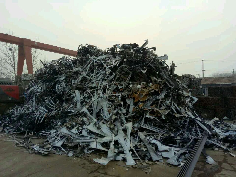    工业下脚料